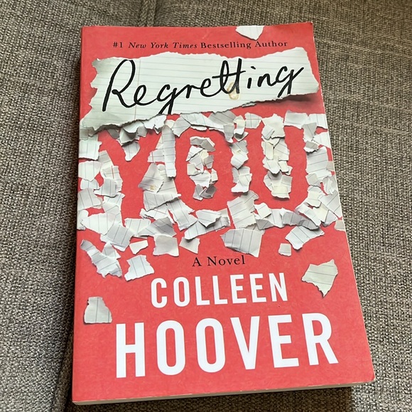 2 Colleen Hoover books. Regretting You & All your perfects. Great condition. - Picture 3 of 3